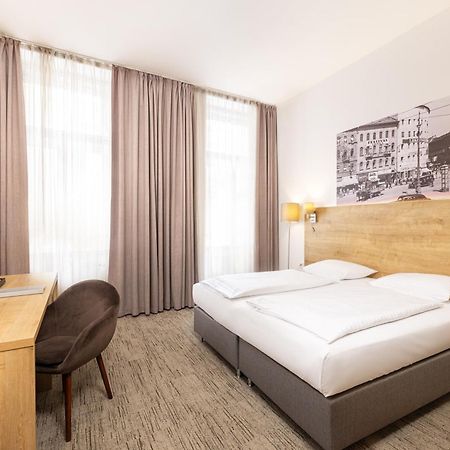 City Hotel Ring Budapest Esterno foto
