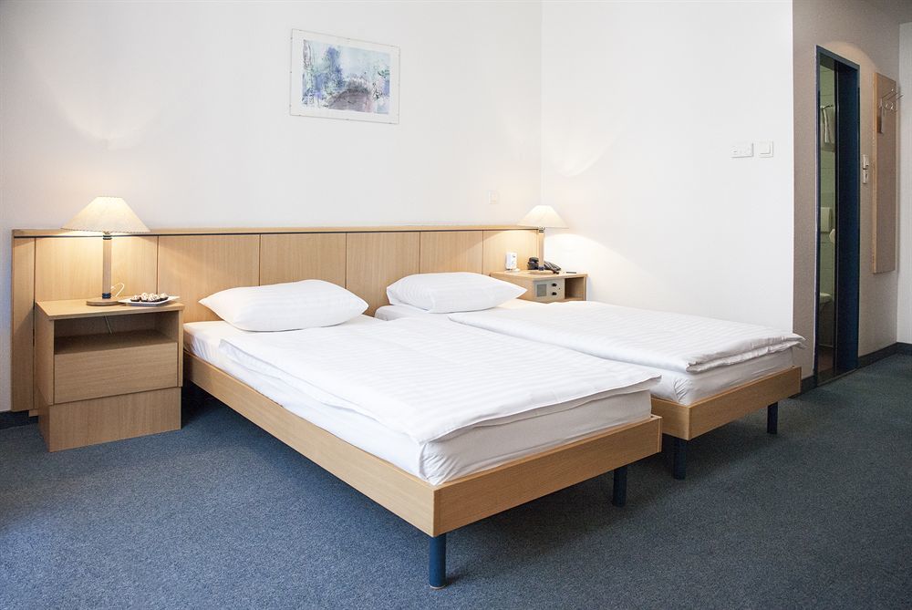 City Hotel Ring Budapest Esterno foto