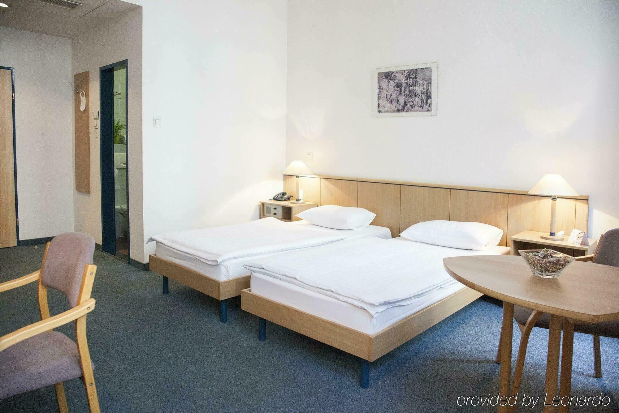 City Hotel Ring Budapest Esterno foto